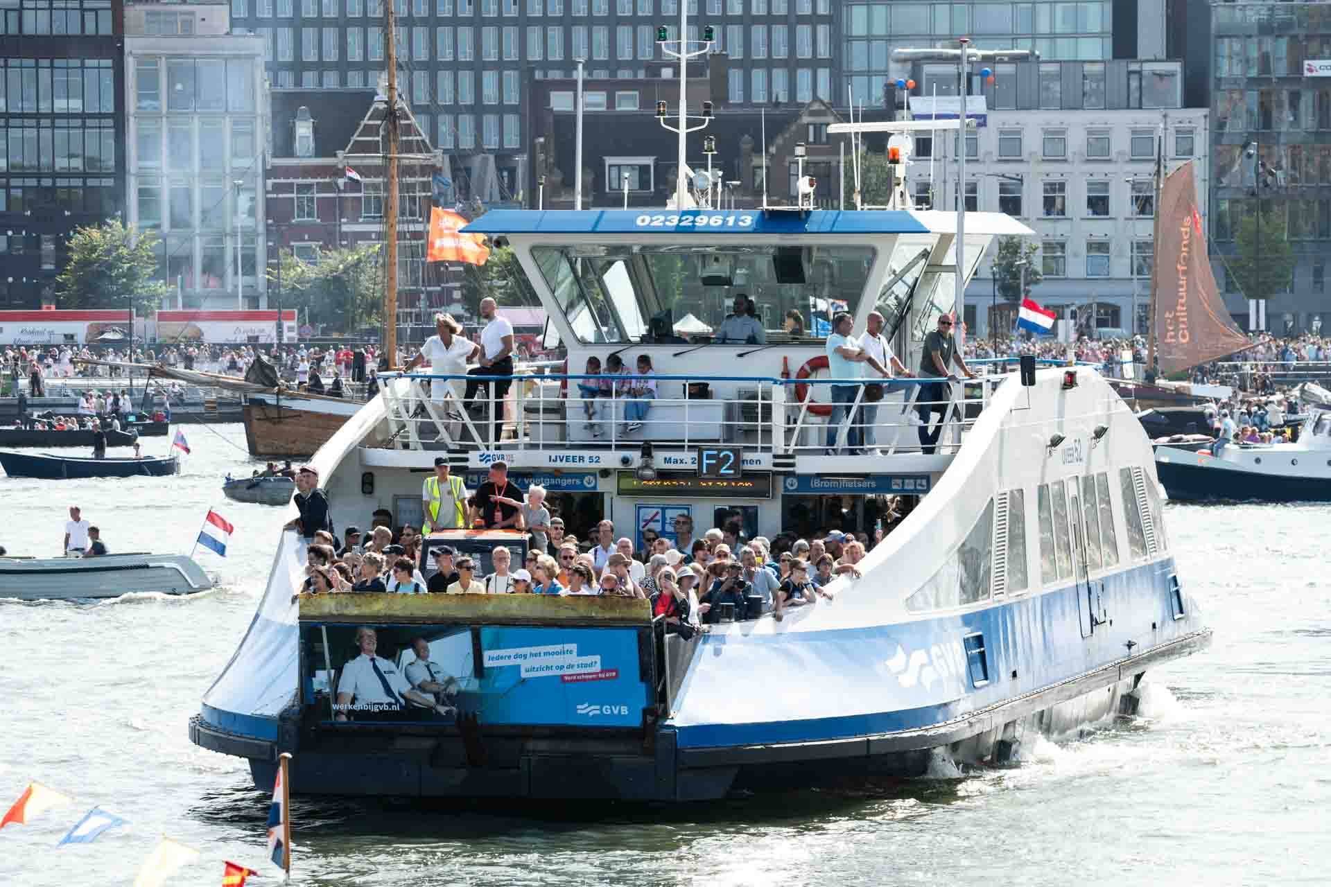 Hoe de GVB pont het IJ overvaart tijdens SAIL Amsterdam_001